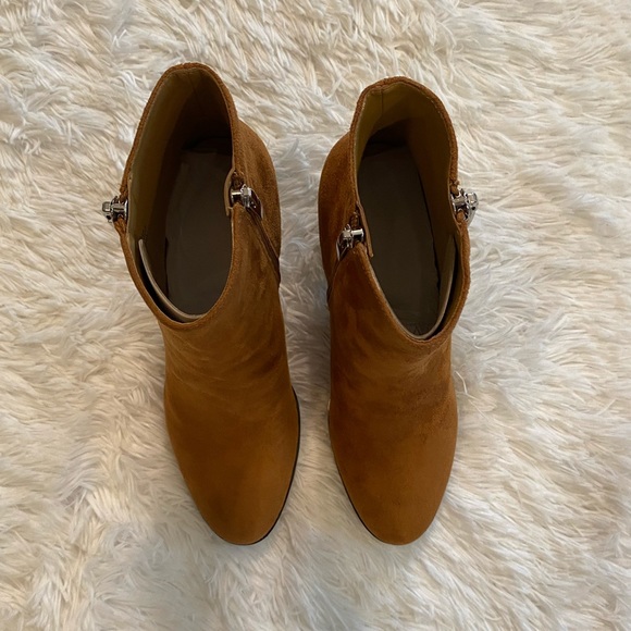 Nine West Neva Boots - Picture 5 of 11